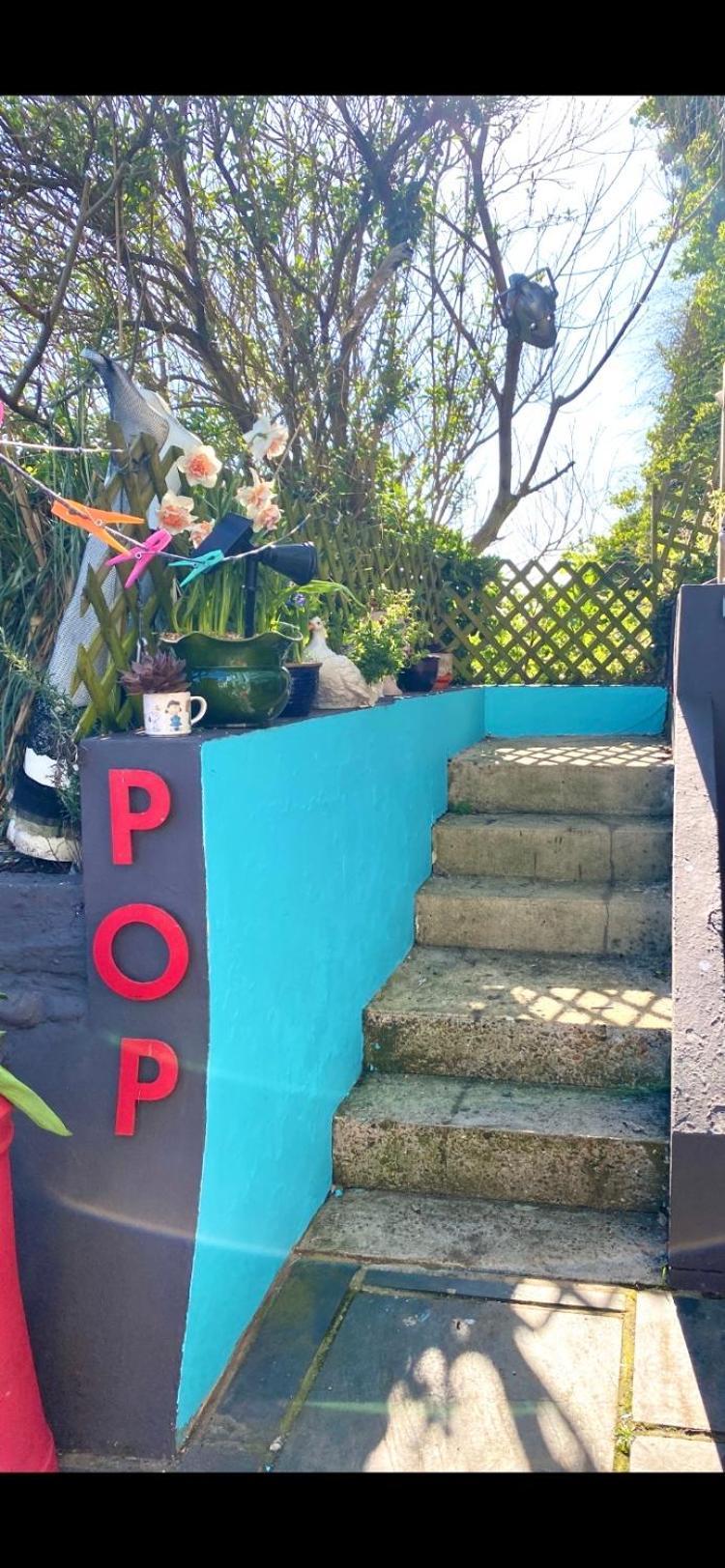 Pop Art Pad Heart Of Old Town With Parking! Apartment Hastings Bagian luar foto